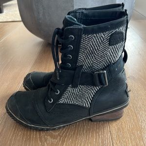 Sorel rain boots